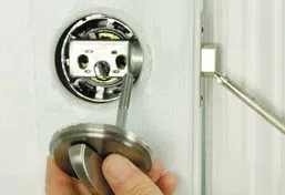 Amber Locksmith Store Kansas City, MO 816-622-3114 - Lock-replace